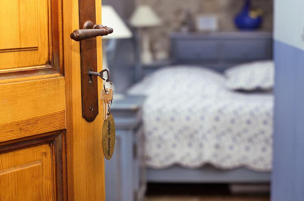 L'Abri Du Poete Bed & Breakfast Besse-sur-Issole Room photo
