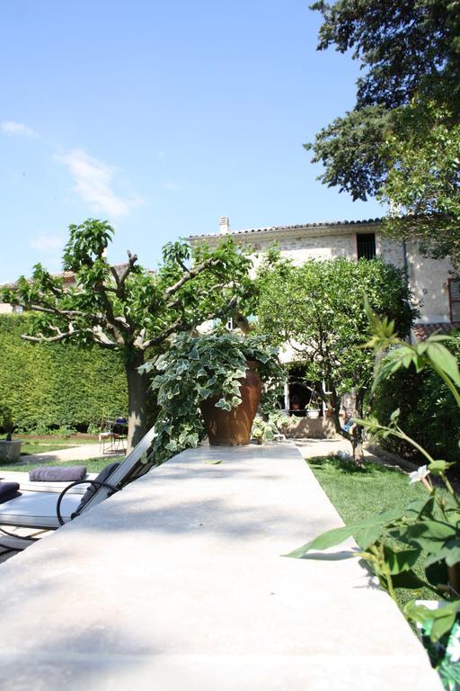 L'Abri Du Poete Bed & Breakfast Besse-sur-Issole Exterior photo