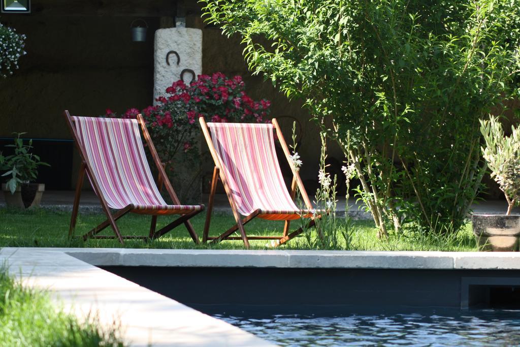 L'Abri Du Poete Bed & Breakfast Besse-sur-Issole Exterior photo